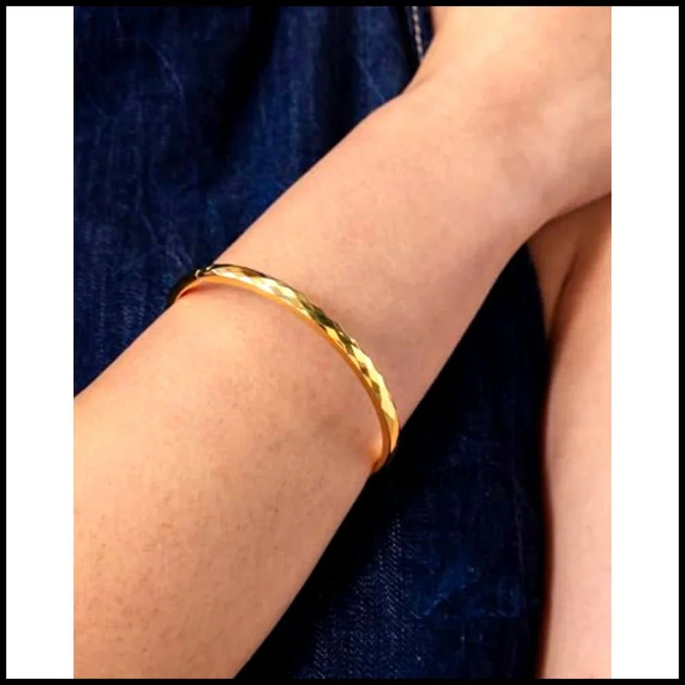 Faceted Hammered Ball Beaded Hinged Bangle Bracelet Elegant Minimal Chic